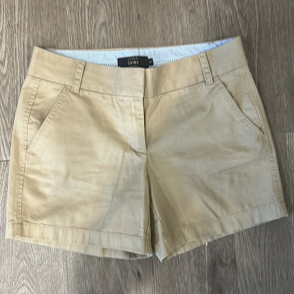 Like new used once j crew chino kaki shorts